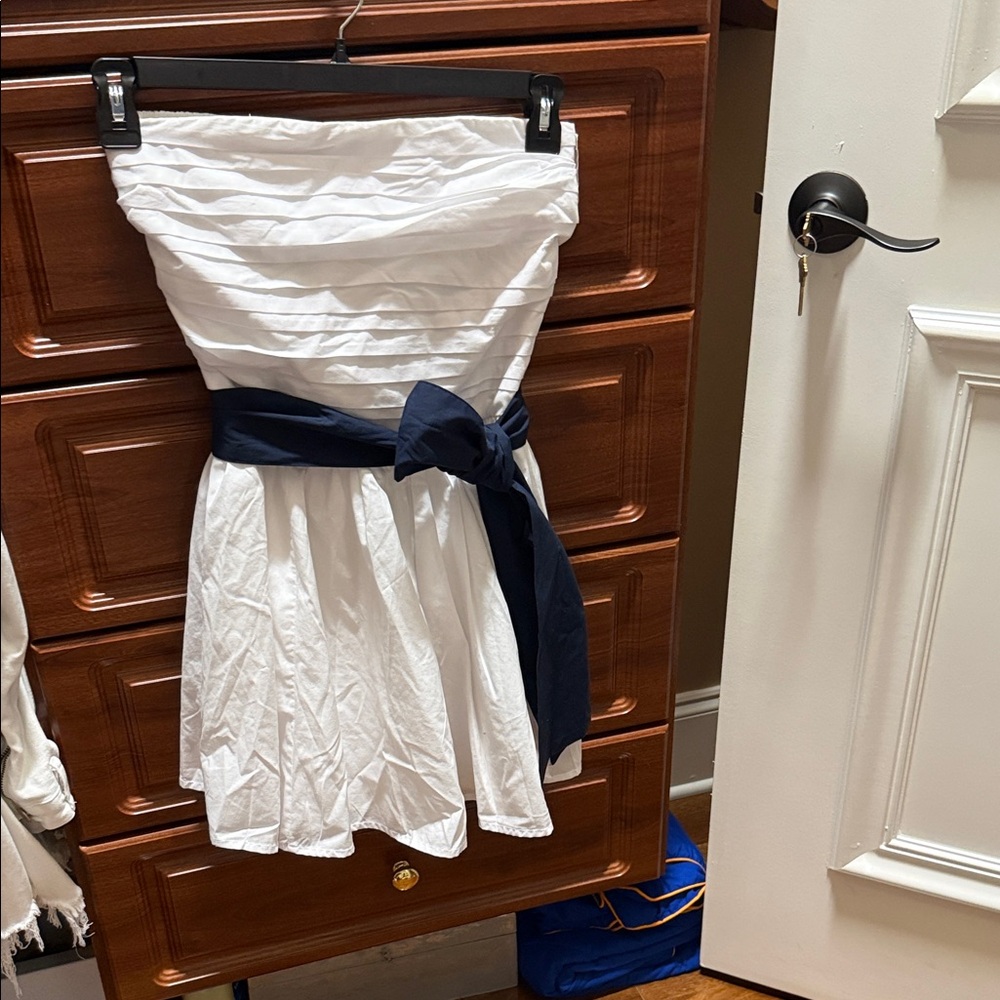 Hollister White Strapless Dress/romper with Navy Sash